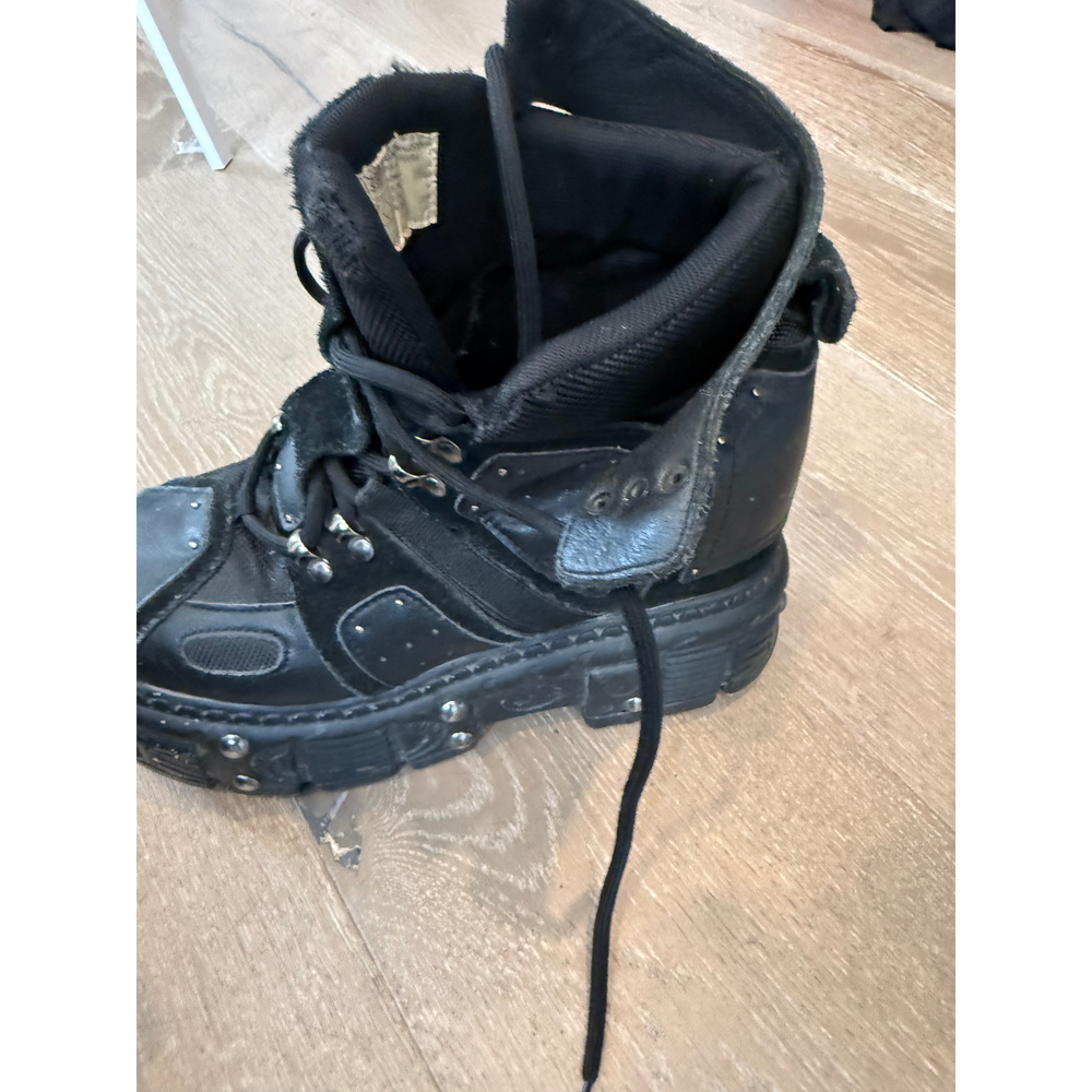 Anthony Wang Mangosteen Black Platform - Picture 5 of 5